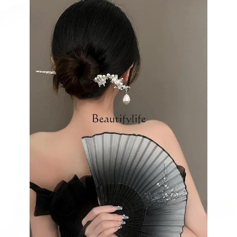 Cool Style Hairpin High-Grade Hair Accessories New Chinese Pleated Pearl Hairpin
Cool Style Hairpin High-Grade Hair Accessories New Chinese Pleated Pearl Hairpin