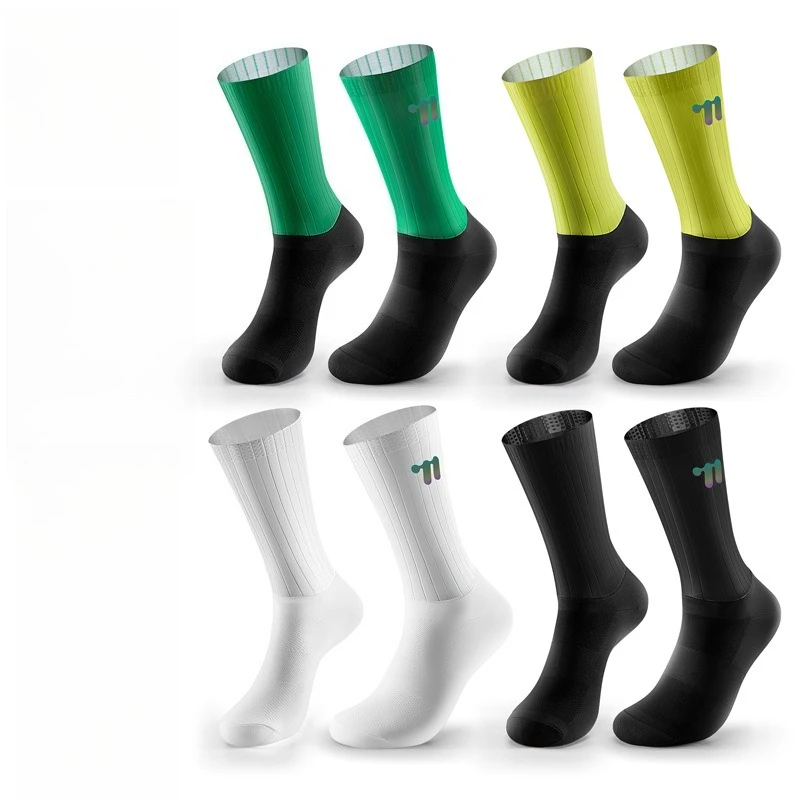 1 Pair Cycling Socks Mid Tube Breathable Quick Dry Anti-Slip Silicone Professional Road Bike Compression Socks
1 Pair Cycling Socks Mid Tube Breathable Quick Dry Anti-Slip Silicone Professional Road Bike Compression Socks