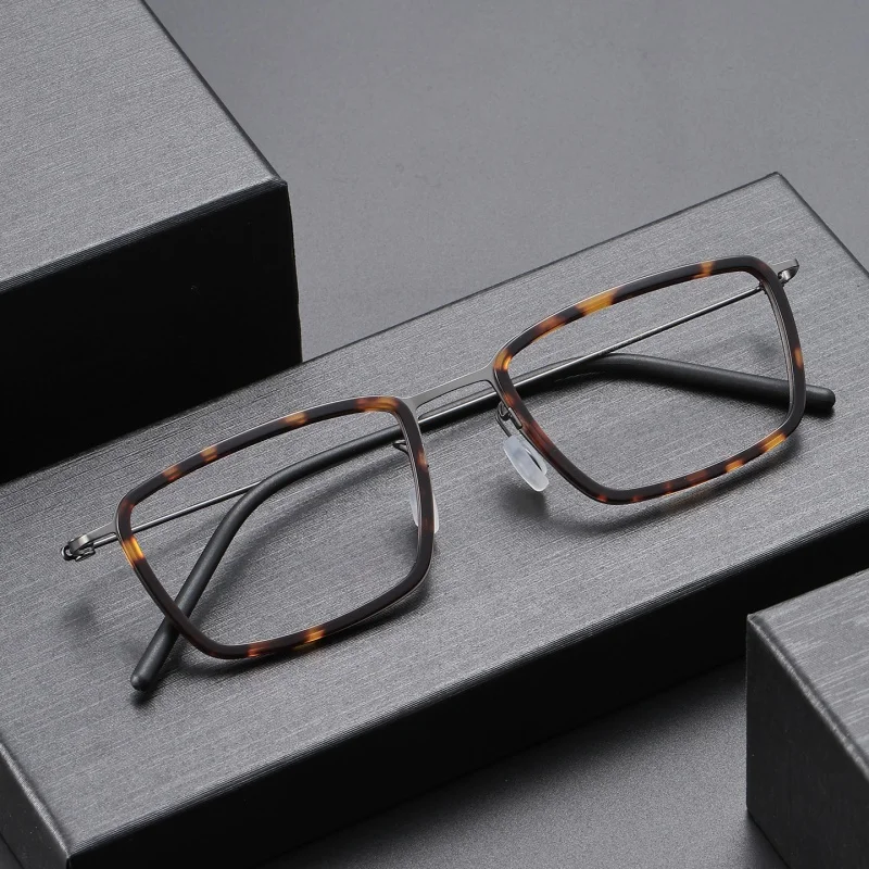 DIEDIESEE Ultra Light Titanium Material Men's Box Anti Blue Light Myopia Glasses Optical Prescription Glasses Frame L9853
DIEDIESEE Ultra Light Titanium Material Men's Box Anti Blue Light Myopia Glasses Optical Prescription Glasses Frame L9853