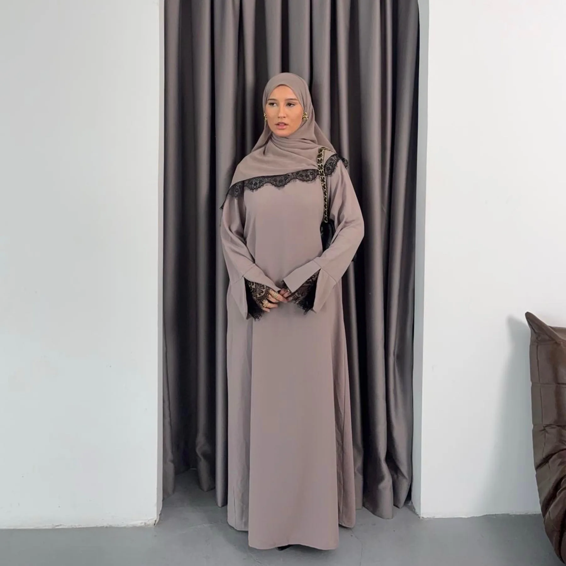 Dress Suit Women Hijab Dresses 2 Piece Set Jalabiya Muslim Lace Abaya Khimar Eid Vestidos Dubai Kaftan Ramadan Arab Long Robe
Dress Suit Women Hijab Dresses 2 Piece Set Jalabiya Muslim Lace Abaya Khimar Eid Vestidos Dubai Kaftan Ramadan Arab Long Robe