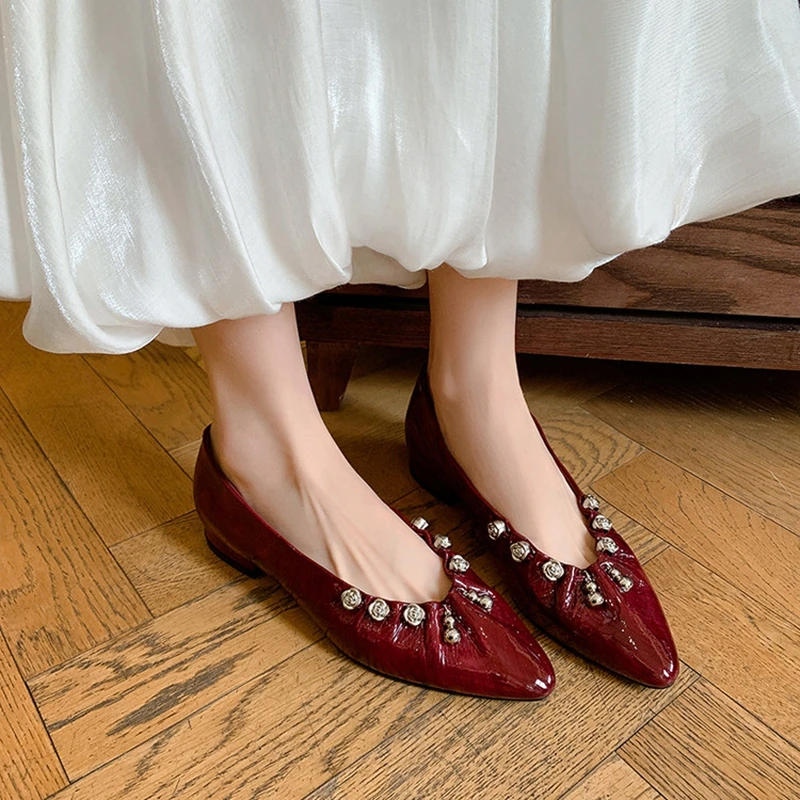 NEW Spring/Autumn Women Pumps Genuine Leather Shoes Women Pointed Toe Chunky Heel Shoes Pleated Rhinestone Slip-on Daily Shoes
NEW Spring/Autumn Women Pumps Genuine Leather Shoes Women Pointed Toe Chunky Heel Shoes Pleated Rhinestone Slip-on Daily Shoes
