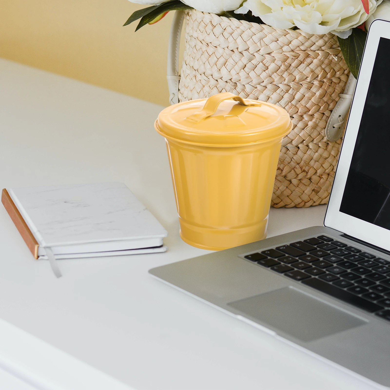2pcs Galvanized Iron Trash Bucket Mini Desktop Wastebasket Metal Garbage Bin For Office Home Countertop Small Waste Container 
2pcs Galvanized Iron Trash Bucket Mini Desktop Wastebasket Metal Garbage Bin For Office Home Countertop Small Waste Container
