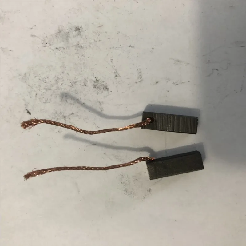 2PCS 6x6x18mm 0.23"x0.23"x0.7" Motor Electric Replacement Power Tool Carbon Brush Car
2PCS 6x6x18mm 0.23"x0.23"x0.7" Motor Electric Replacement Power Tool Carbon Brush Car