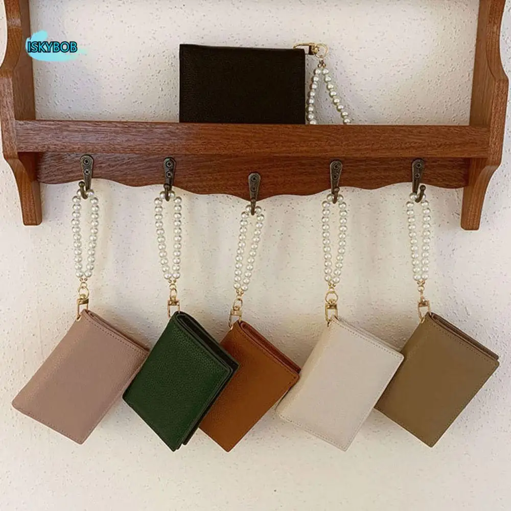 Korean Style Lichee Pattern Wallet Pearls Wrist Chain Solid Color Solid Color Coin Purse Storage Bag Wallets Card Holder Outdoor
Korean Style Lichee Pattern Wallet Pearls Wrist Chain Solid Color Solid Color Coin Purse Storage Bag Wallets Card Holder Outdoor