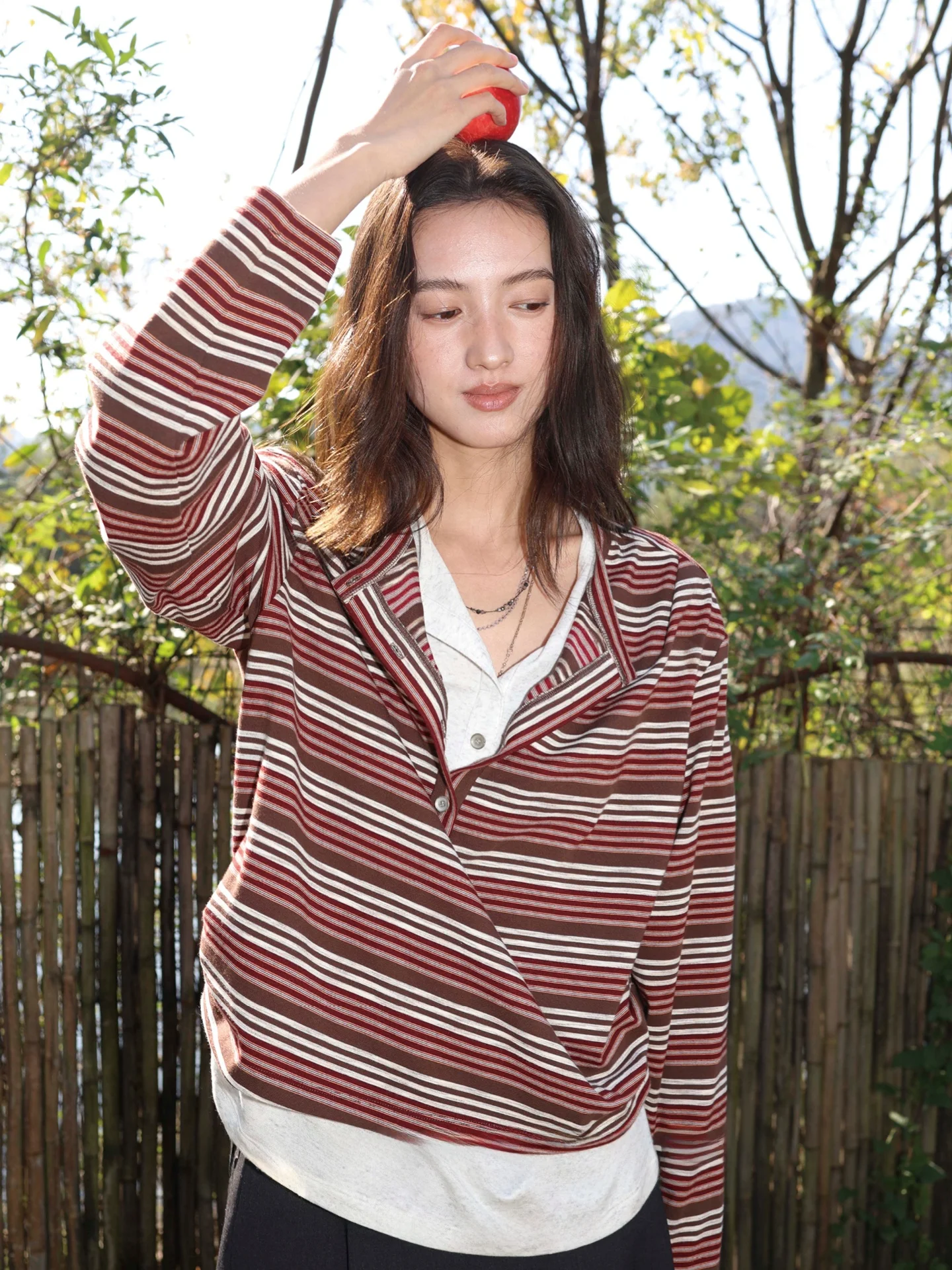 Soft Skin-Friendly Wool Long Sleeve Knitted Stripe Henry Collar Double Layer Casual Loose Fit Women's T-Shirt
Soft Skin-Friendly Wool Long Sleeve Knitted Stripe Henry Collar Double Layer Casual Loose Fit Women's T-Shirt