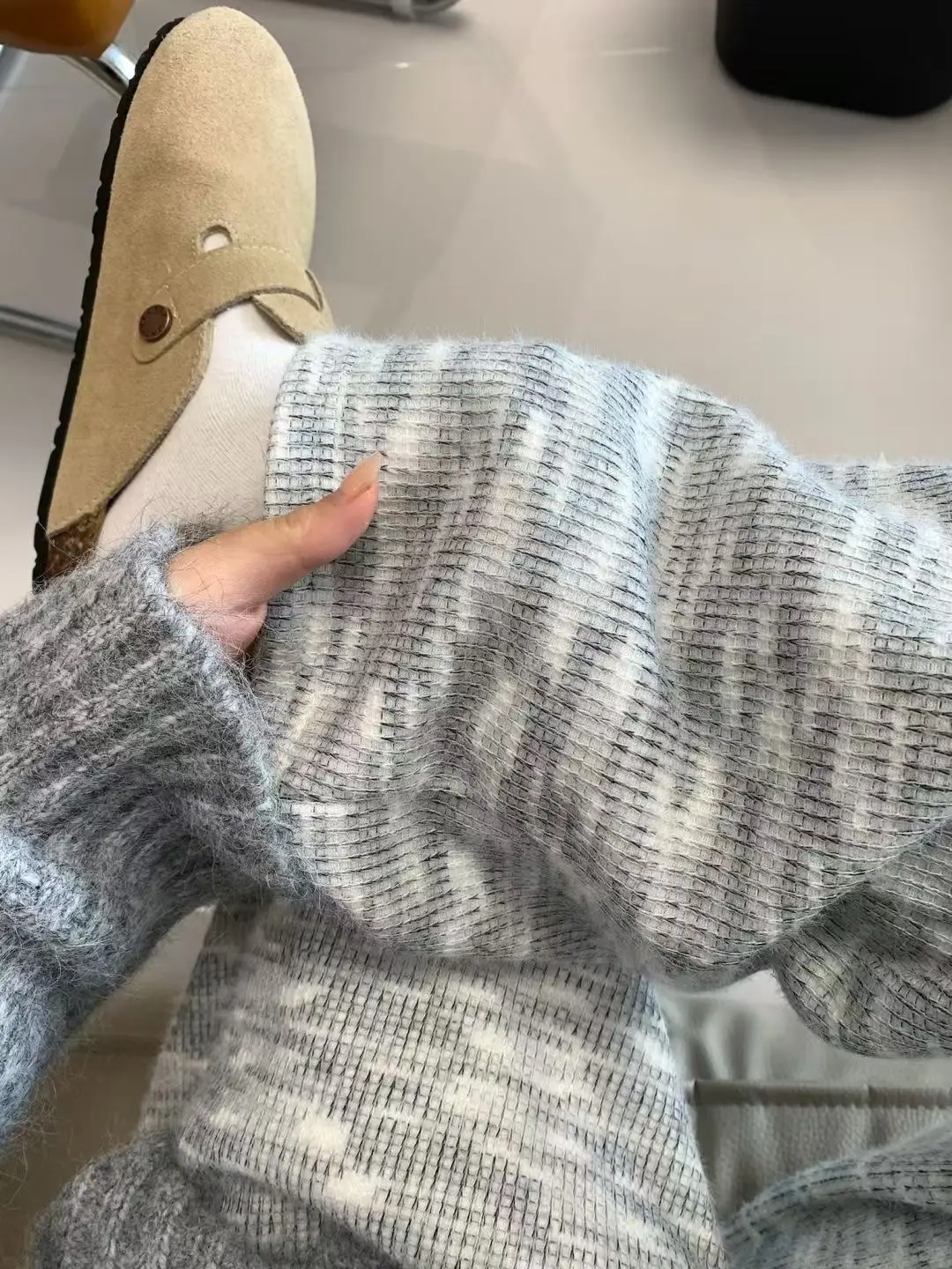 Широкие брюки из вискозы, женские весенние расклешенные драпированные атласные клубные брюки с элегантными поясами, блестящие гладкие текстурированные шикарные брюки для вечеринок
Широкие брюки из вискозы, женские весенние расклешенные драпированные атласные клубные брюки с элегантными поясами, блестящие гладкие текстурированные шикарные брюки для вечеринок