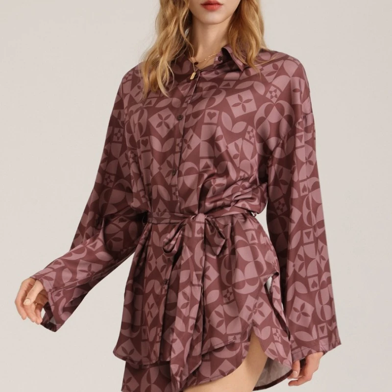 Винтажные атласные женские пижамные комплекты Krismile, весна-осень 2022, рубашки с длинными рукавами и принтом с поясом, повседневные шорты, комплекты домашней одежды
Винтажные атласные женские пижамные комплекты Krismile, весна-осень 2022, рубашки с длинными рукавами и принтом с поясом, повседневные шорты, комплекты домашней одежды