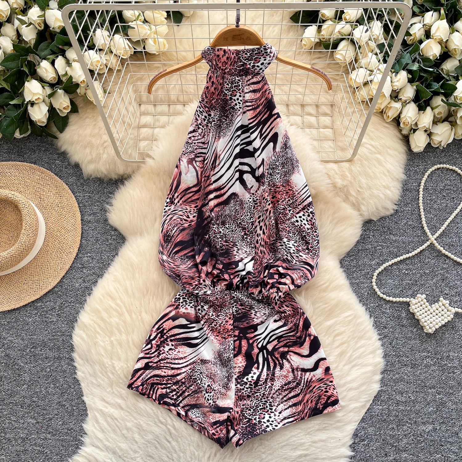 Hotsweet halter sleeveless Vintage off shoulder Bodysuits Beach High Street summer Sexy Jumpsuit
Hotsweet halter sleeveless Vintage off shoulder Bodysuits Beach High Street summer Sexy Jumpsuit
