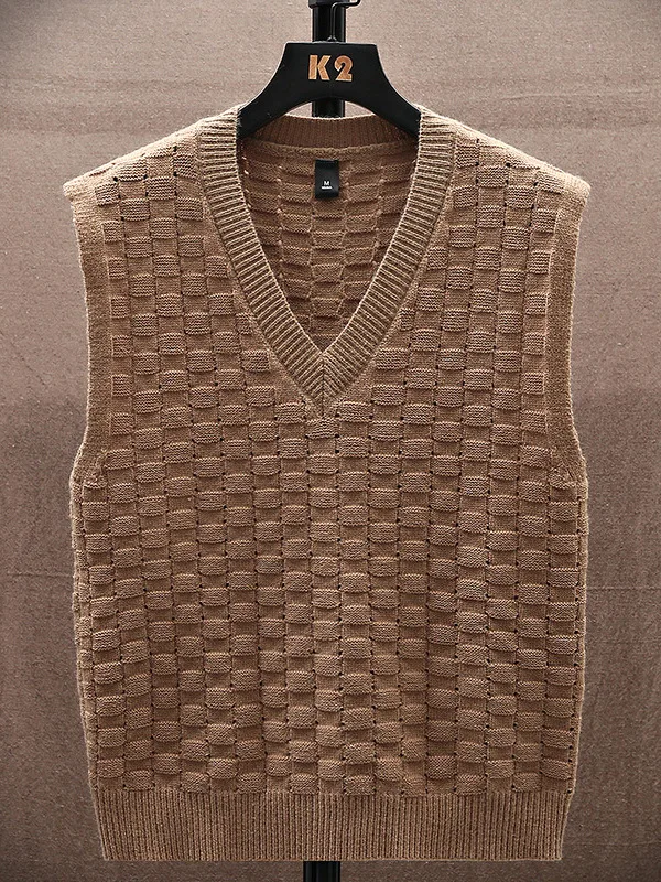 Корейский вязаный жилет без рукавов для мужчин, осенне-зимний, модный, молодежный, повседневный, свободного кроя, пуловер-жилет
Корейский вязаный жилет без рукавов для мужчин, осенне-зимний, модный, молодежный, повседневный, свободного кроя, пуловер-жилет