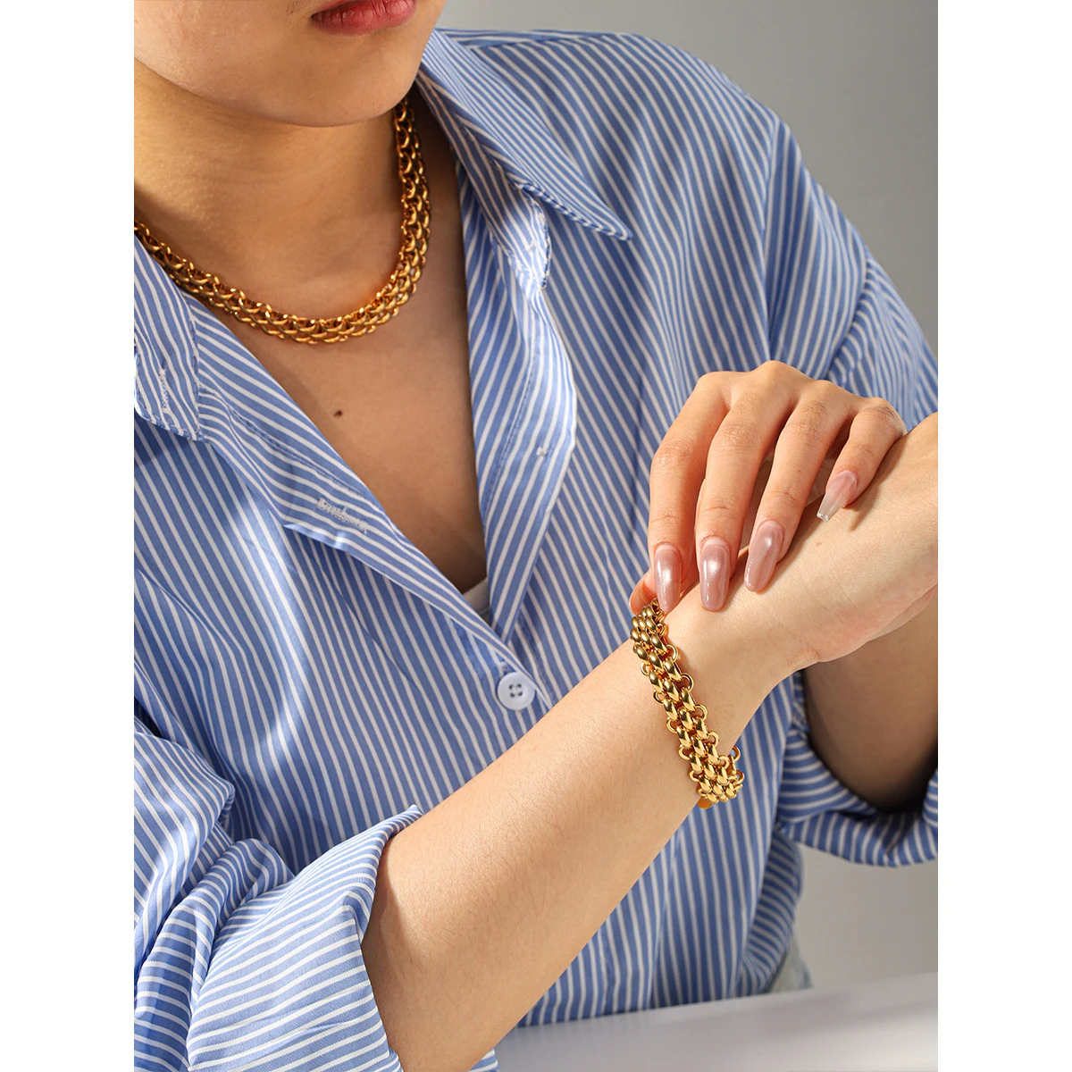 316L Stainless Steel Knitted Style Necklace Bracelet Set Buckle Hip Hop Rock Thick Chain Couples Chic Charm Jewelry For Women
316L Stainless Steel Knitted Style Necklace Bracelet Set Buckle Hip Hop Rock Thick Chain Couples Chic Charm Jewelry For Women