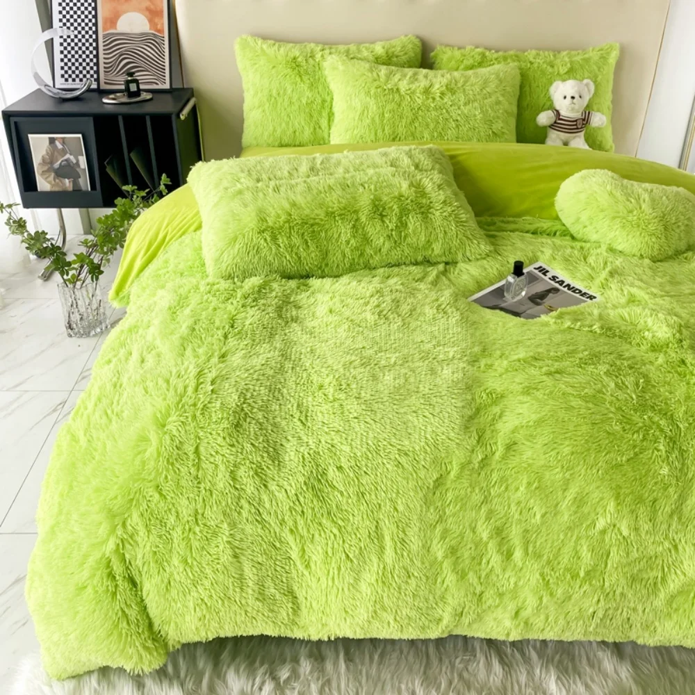 Luxury Autumn Winter Warm Pink Bedding Set Plush Kawaii Mink Velvet Queen Duvet Cover Set with Sheets Single Double Bedding Sets
Luxury Autumn Winter Warm Pink Bedding Set Plush Kawaii Mink Velvet Queen Duvet Cover Set with Sheets Single Double Bedding Sets