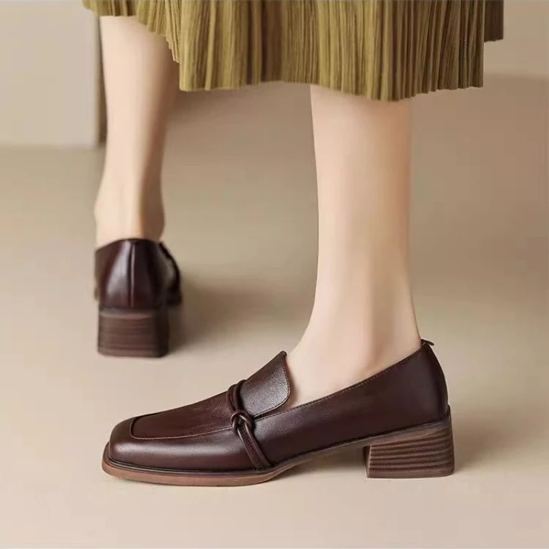 Women Spring Loafers 2026 Square Toe Shoes Mid Heel Chunky Retro French Style English Design Daily Wear
Women Spring Loafers 2026 Square Toe Shoes Mid Heel Chunky Retro French Style English Design Daily Wear