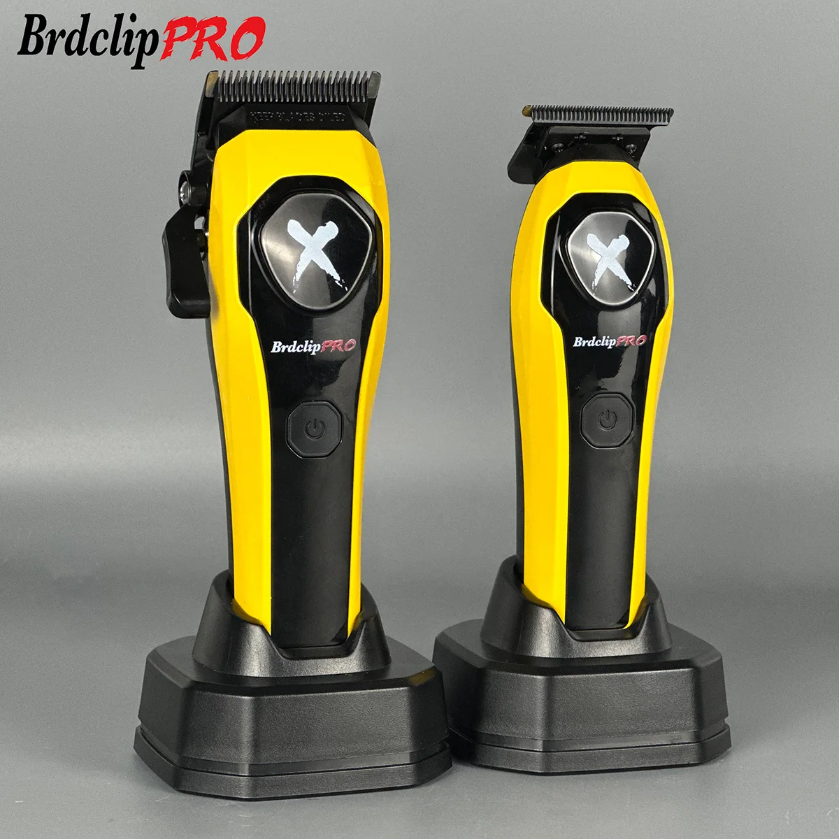BRDCLIP BRD 619 339 Professional 2PC Barber Set Hair Clipper 7500RPM DLC Blade Base Charger LCD Display Hair Trimmer Salon Use
BRDCLIP BRD 619 339 Professional 2PC Barber Set Hair Clipper 7500RPM DLC Blade Base Charger LCD Display Hair Trimmer Salon Use