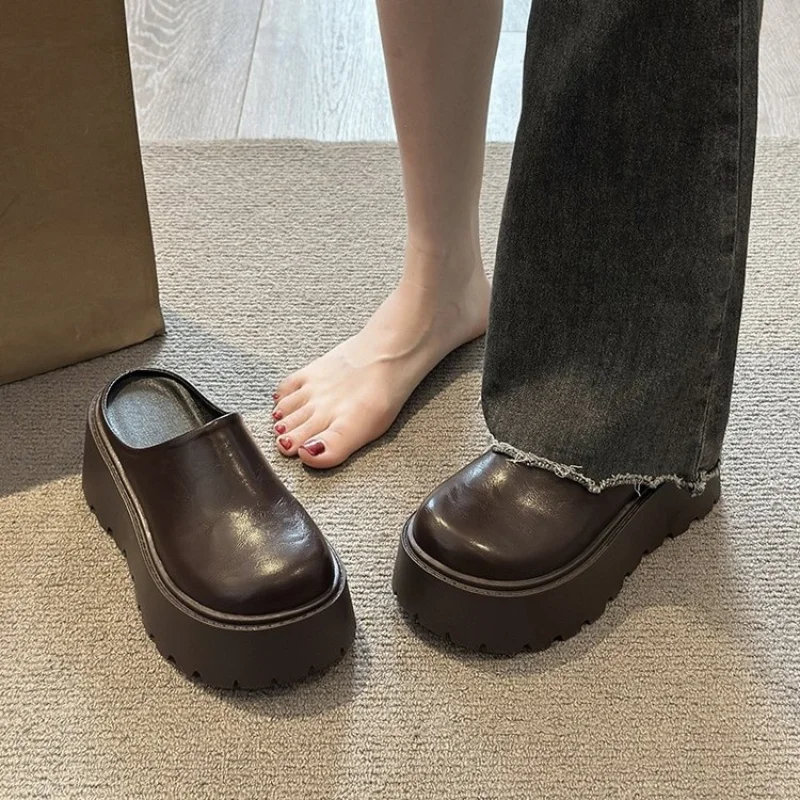 2026 New Chunky Platform Loafers Women British Style Mule Shoes Petite Height Increasing Slip-On Vintage Soft Leather Flats
2026 New Chunky Platform Loafers Women British Style Mule Shoes Petite Height Increasing Slip-On Vintage Soft Leather Flats