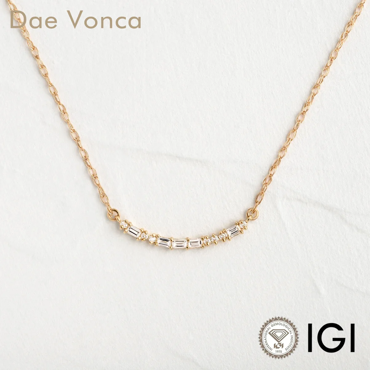 Total about 0.12ct 9K/14K/18K Yellow Gold Morse Code "LOVE" Lab Diamond Necklace Anniversary Gift for Girlfriend
Total about 0.12ct 9K/14K/18K Yellow Gold Morse Code "LOVE" Lab Diamond Necklace Anniversary Gift for Girlfriend