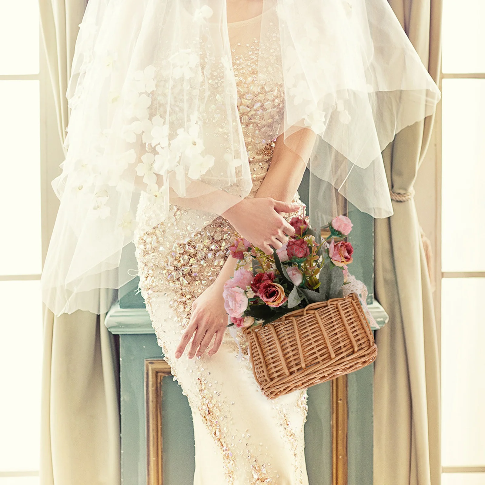 1Pcs Rattan Woven Basket Khaki Decorative Flower Storage Container Ecofriendly Safe Use Modern Farmhouse Style Handwoven Basket
1Pcs Rattan Woven Basket Khaki Decorative Flower Storage Container Ecofriendly Safe Use Modern Farmhouse Style Handwoven Basket