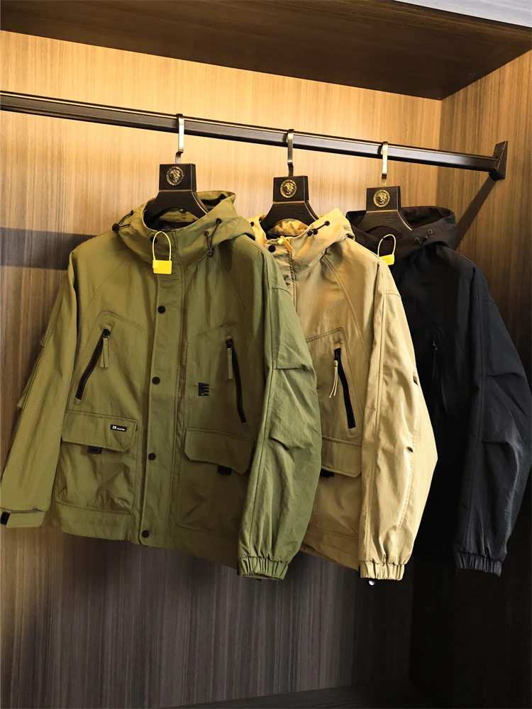 Memory Nylon Outdoor Hooded Jaet Men's Color Loose Fit Autumn Faion Urban Sle Long Sve Youth Casual Jaet
Memory Nylon Outdoor Hooded Jaet Men's Color Loose Fit Autumn Faion Urban Sle Long Sve Youth Casual Jaet