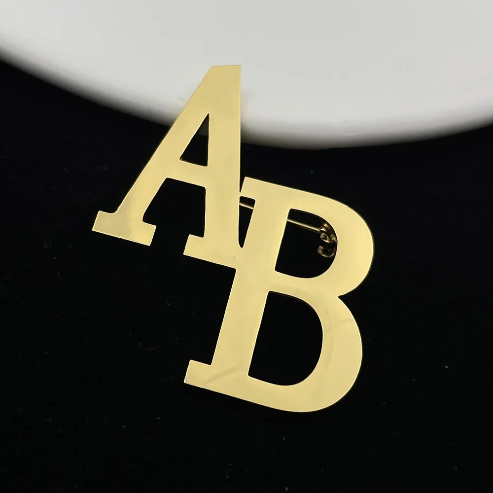 High End Customized Letter Couple Stainless Steel Brooch Women and Men Luxury Jewelry Customized Name for Valentine's Day Gift
High End Customized Letter Couple Stainless Steel Brooch Women and Men Luxury Jewelry Customized Name for Valentine's Day Gift