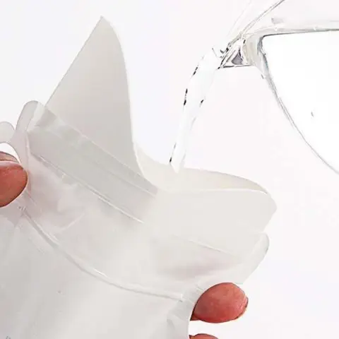 4Pcs/Pack 700ml Emergency Portable Car Leakproof Urine Vomit Bags Disposable