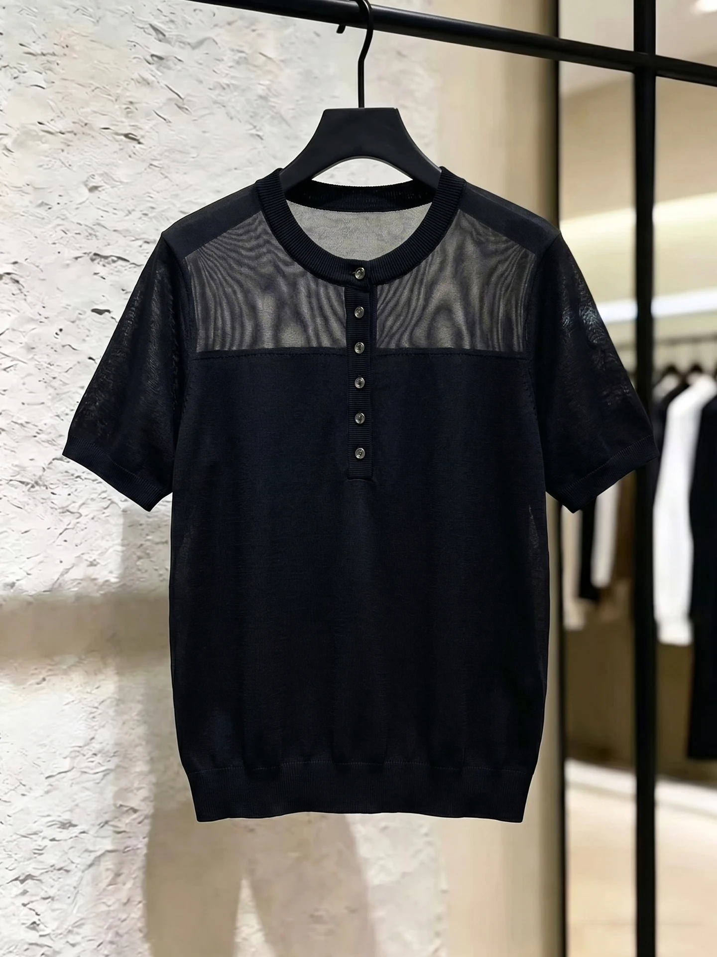 Laid-back Summer Knitwear Fashionable Loose Short Sleeve Overhead Top Elegant Age-defying Unique Style Women's Korean Version
Laid-back Summer Knitwear Fashionable Loose Short Sleeve Overhead Top Elegant Age-defying Unique Style Women's Korean Version
