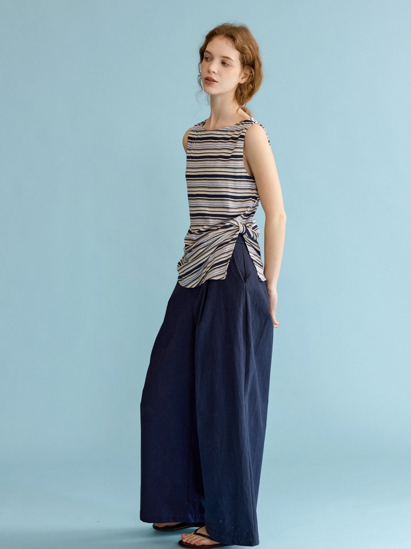 Summer New Arrival Asymmetric Side Knot One-Shoulder Sleeveless Knitted Sweater Women's Slim Fit Han Han Hemp Cotton Blend
Summer New Arrival Asymmetric Side Knot One-Shoulder Sleeveless Knitted Sweater Women's Slim Fit Han Han Hemp Cotton Blend