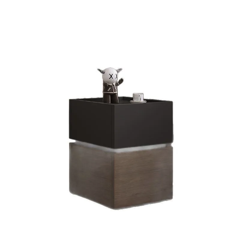 Minimalist bedside table Modern minimalist light luxury high-end bedroom rack Creative storage
Minimalist bedside table Modern minimalist light luxury high-end bedroom rack Creative storage