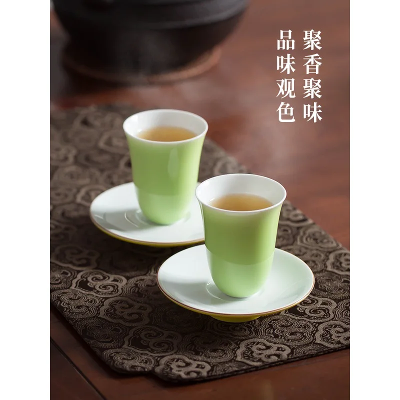 Jingdezhen handmade color glazed kung fu teacup master cup single ceramic tea set tea cup tea bowl for home use
Jingdezhen handmade color glazed kung fu teacup master cup single ceramic tea set tea cup tea bowl for home use