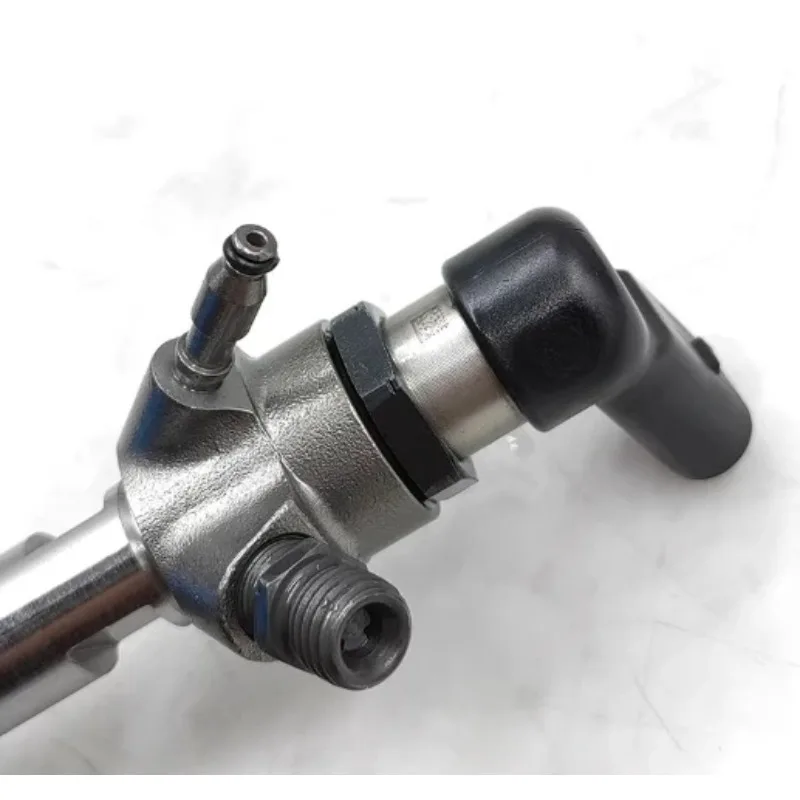 Injector Assembly 03L130277B
Injector Assembly 03L130277B