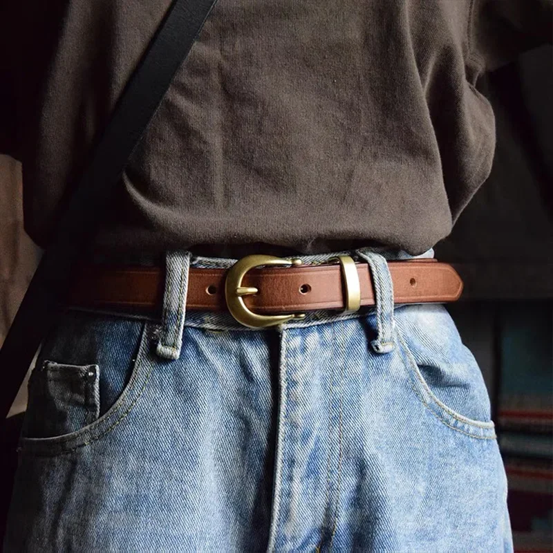 New Copper Buckle Belt Women's Leather Needle Buckle Fashionable Top Layer Cowhide Handmade Vintage Belt Women's Minimalist Belt
New Copper Buckle Belt Women's Leather Needle Buckle Fashionable Top Layer Cowhide Handmade Vintage Belt Women's Minimalist Belt