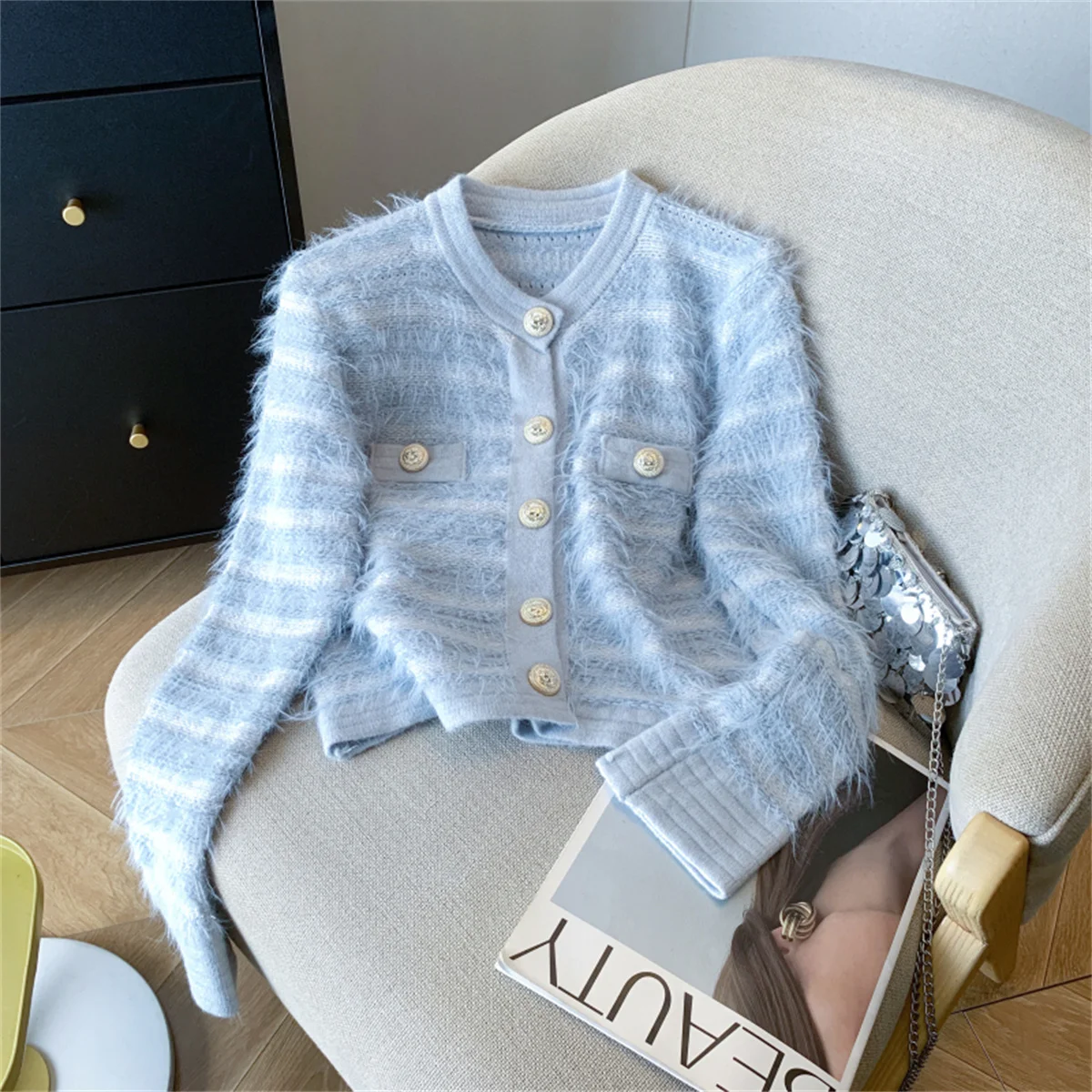 New Fashion Imitation Mink Fur Sweater Jacket For Women's Spring Fall Single-breasted Sweet Striped Knitted Cardigan Tops
New Fashion Imitation Mink Fur Sweater Jacket For Women's Spring Fall Single-breasted Sweet Striped Knitted Cardigan Tops