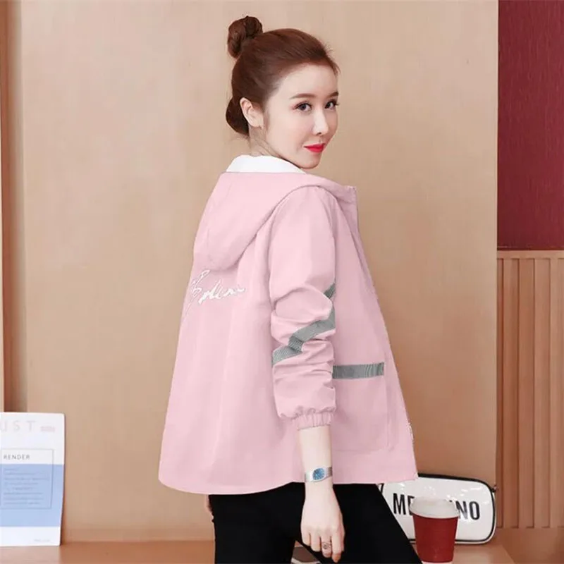 Fashion Jacket Women's Sportswear New 2023 Spring Autumn Short Coat Slim Casual Hooded Lining Printing Female Outerwear Tops
Fashion Jacket Women's Sportswear New 2023 Spring Autumn Short Coat Slim Casual Hooded Lining Printing Female Outerwear Tops
