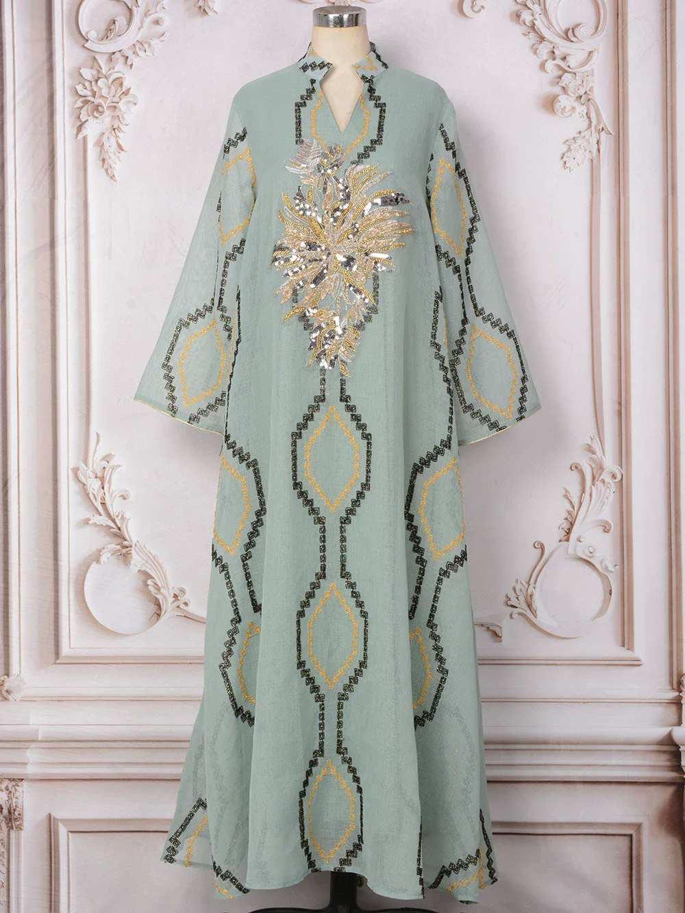 Юбка с цветочным пайетками и воротником Ближневостока, легкое роскошное вечернее платье светской львицы, длинная юбка, мусульманская роскошная мода, женская Абая
Юбка с цветочным пайетками и воротником Ближневостока, легкое роскошное вечернее платье светской львицы, длинная юбка, мусульманская роскошная мода, женская Абая