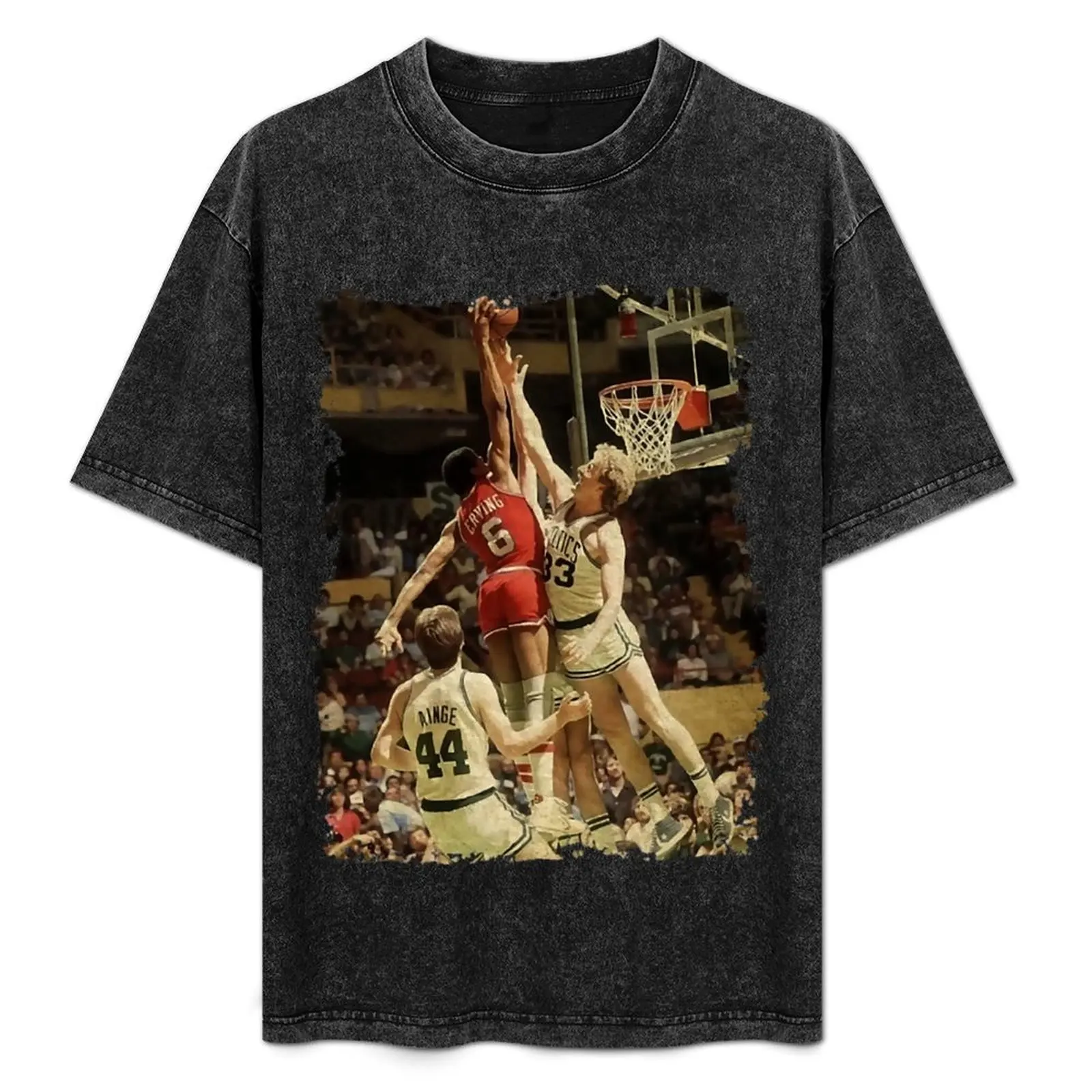 Larry sport bird vs Julius Erving T-Shirt Christmas Casual Short Sleeve Top
Larry sport bird vs Julius Erving T-Shirt Christmas Casual Short Sleeve Top