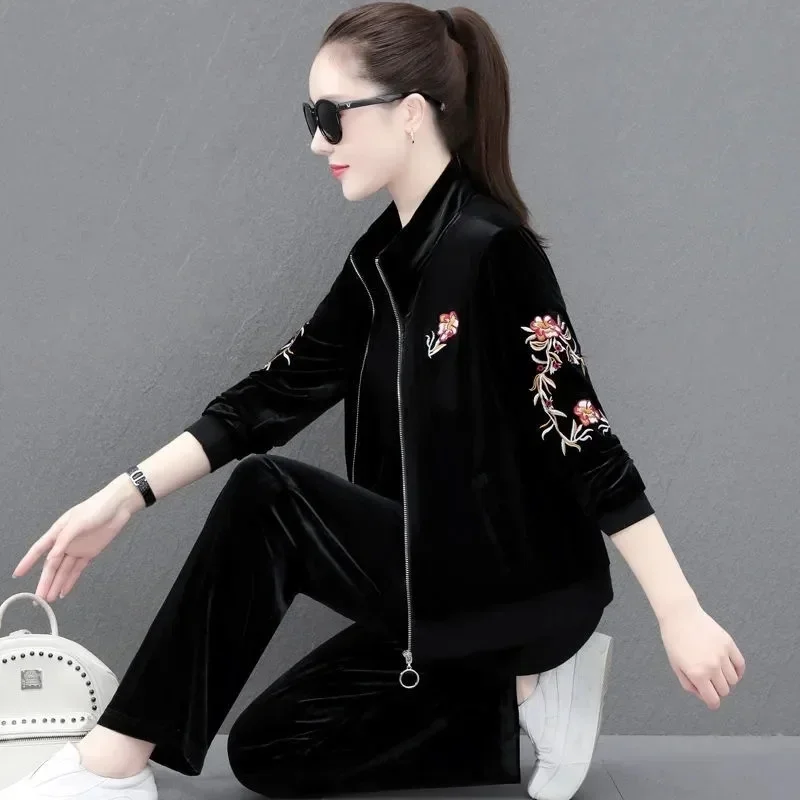 Female Fashion Middle-Aged And Elderly Mothers Spring Autumn Three Piece Set Women Elegant New Elastic Waist Sportswear Suit
Female Fashion Middle-Aged And Elderly Mothers Spring Autumn Three Piece Set Women Elegant New Elastic Waist Sportswear Suit