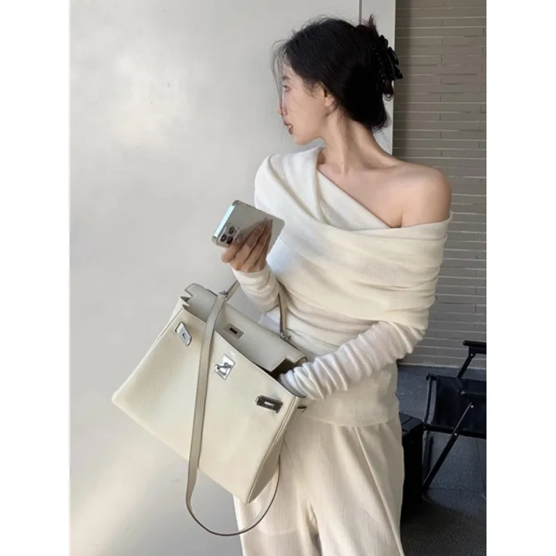 Gray One-Shoulder Knitted Long Sleeve Base Shirt Women's Easy Wear Slim Fit Top Spring Autumn New Style Commute Style Soft Fa...
Gray One-Shoulder Knitted Long Sleeve Base Shirt Women's Easy Wear Slim Fit Top Spring Autumn New Style Commute Style Soft Fa...