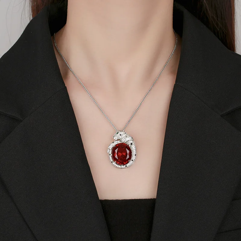 Luxury Teardrop Pendant Necklace with Crown Design Blue Red Gemstone Elegant Crystal Zircon Chain Perfect for Women Party Gift
Luxury Teardrop Pendant Necklace with Crown Design Blue Red Gemstone Elegant Crystal Zircon Chain Perfect for Women Party Gift