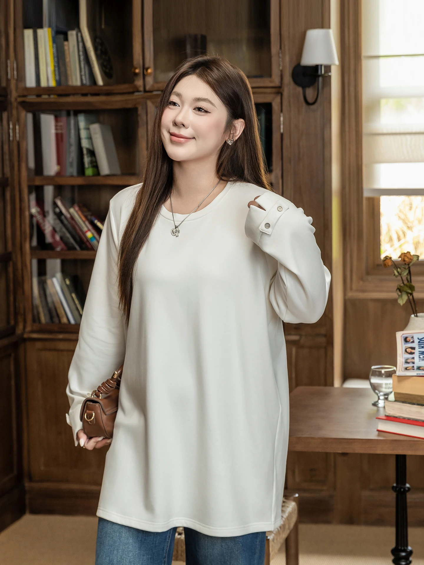 Осень-зима, свободная длинная женская футболка Fce на подкладке, большие размеры, базовый слой, повседневная удобная смесь хлопка
Осень-зима, свободная длинная женская футболка Fce на подкладке, большие размеры, базовый слой, повседневная удобная смесь хлопка