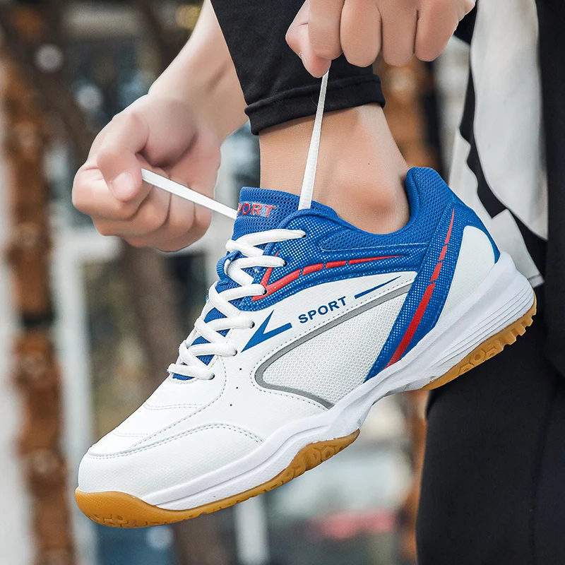Fashion Lightweight Badminton Professional Sports Shoe Rubber Sole Non-slip Table Tennis Volleyball tennis Training Shoes Large
Fashion Lightweight Badminton Professional Sports Shoe Rubber Sole Non-slip Table Tennis Volleyball tennis Training Shoes Large