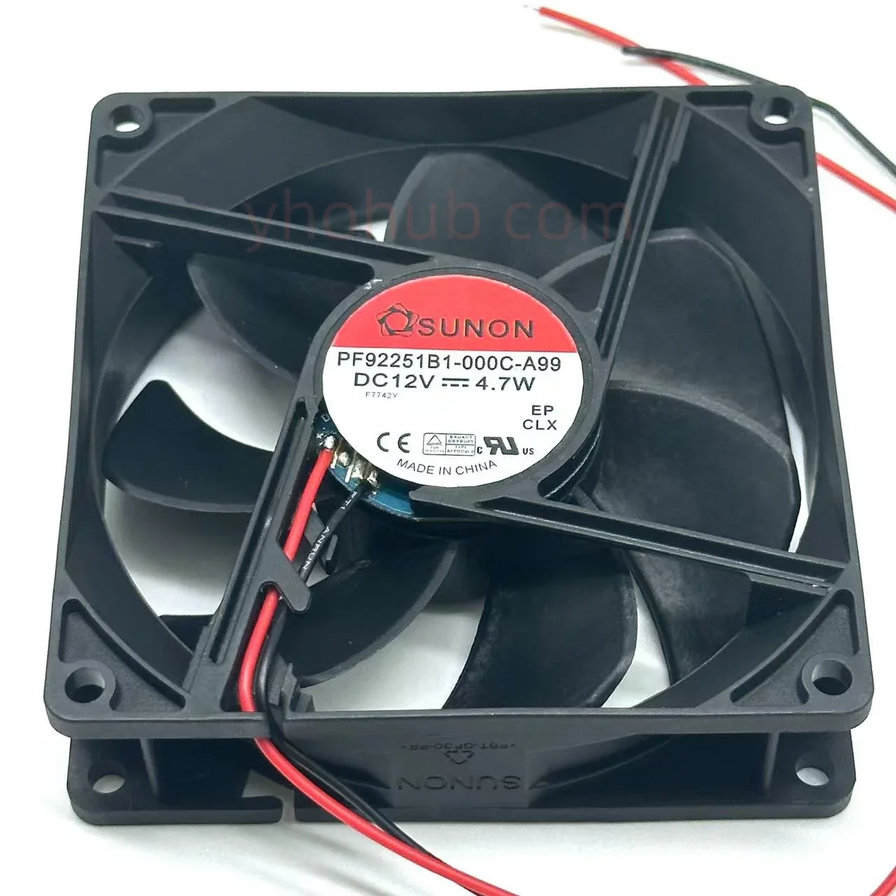 SUNON PF92251B1-000C-A99 DC 12V 4.7W 92x92x25mm 2-Wire Server Cooling Fan
SUNON PF92251B1-000C-A99 DC 12V 4.7W 92x92x25mm 2-Wire Server Cooling Fan