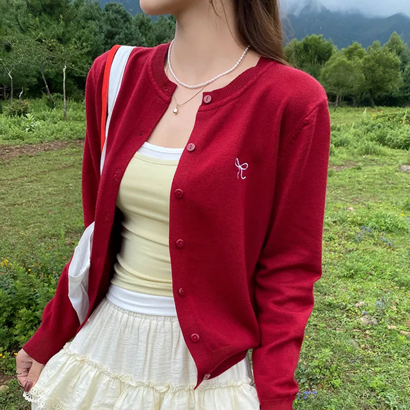 Women Clothing Long Sleeve Knitted Sweater Women Cardigans Fashion O-Neck White Knit Sweater Cardigan Women Tops Sweaters Q3604
Women Clothing Long Sleeve Knitted Sweater Women Cardigans Fashion O-Neck White Knit Sweater Cardigan Women Tops Sweaters Q3604
