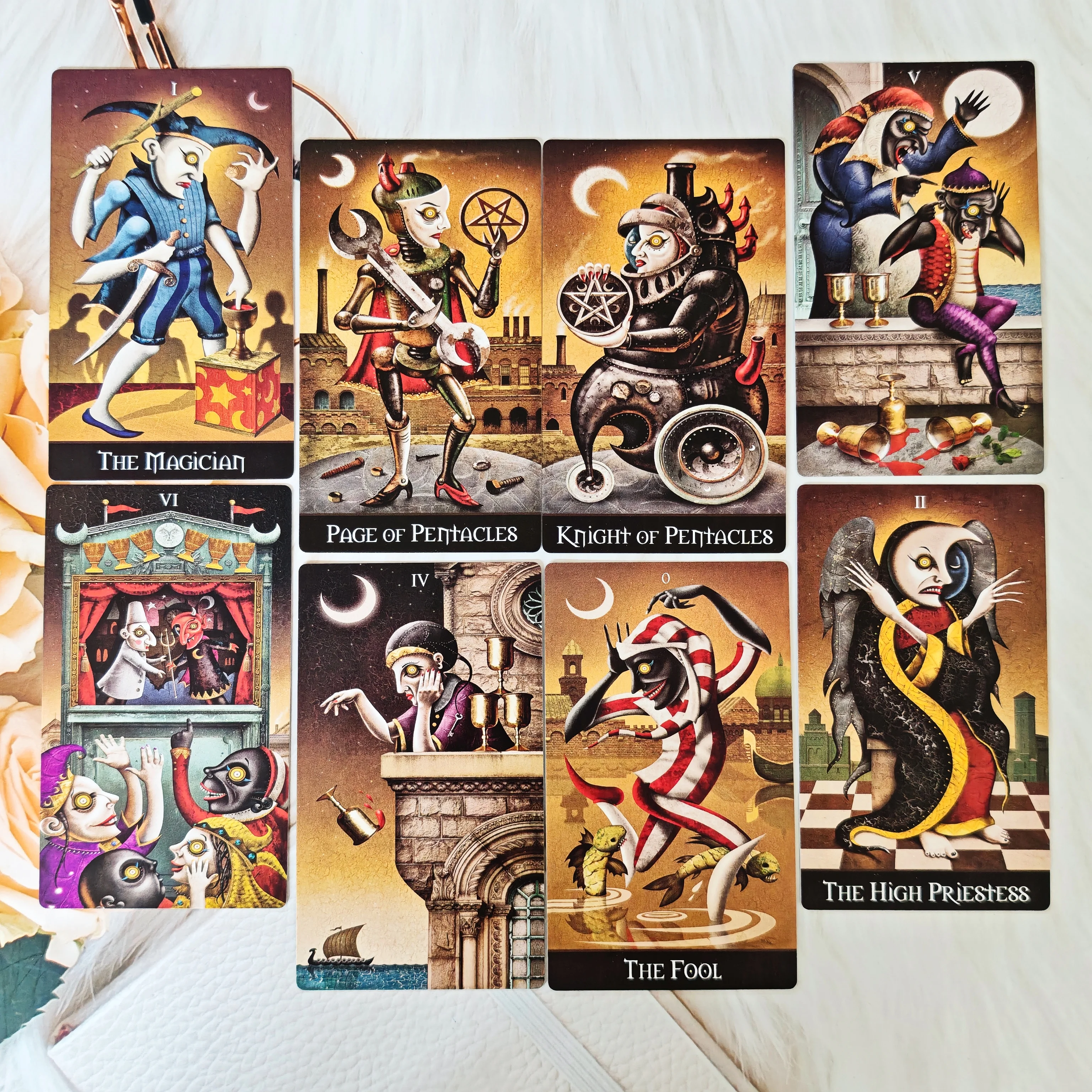 NEW 12x7 cm Deviant Moon Divination Tarot Cards for Beginners .with Guidebook
NEW 12x7 cm Deviant Moon Divination Tarot Cards for Beginners .with Guidebook