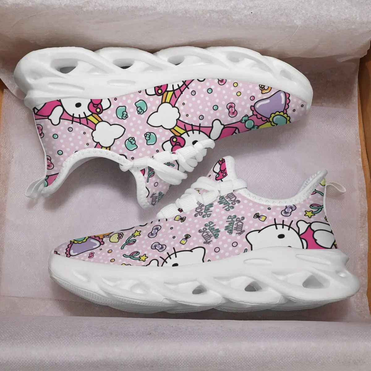 Повседневная спортивная обувь в розовый горошек с рисунками облаков для девочек и радужных конфет
Повседневная спортивная обувь в розовый горошек с рисунками облаков для девочек и радужных конфет