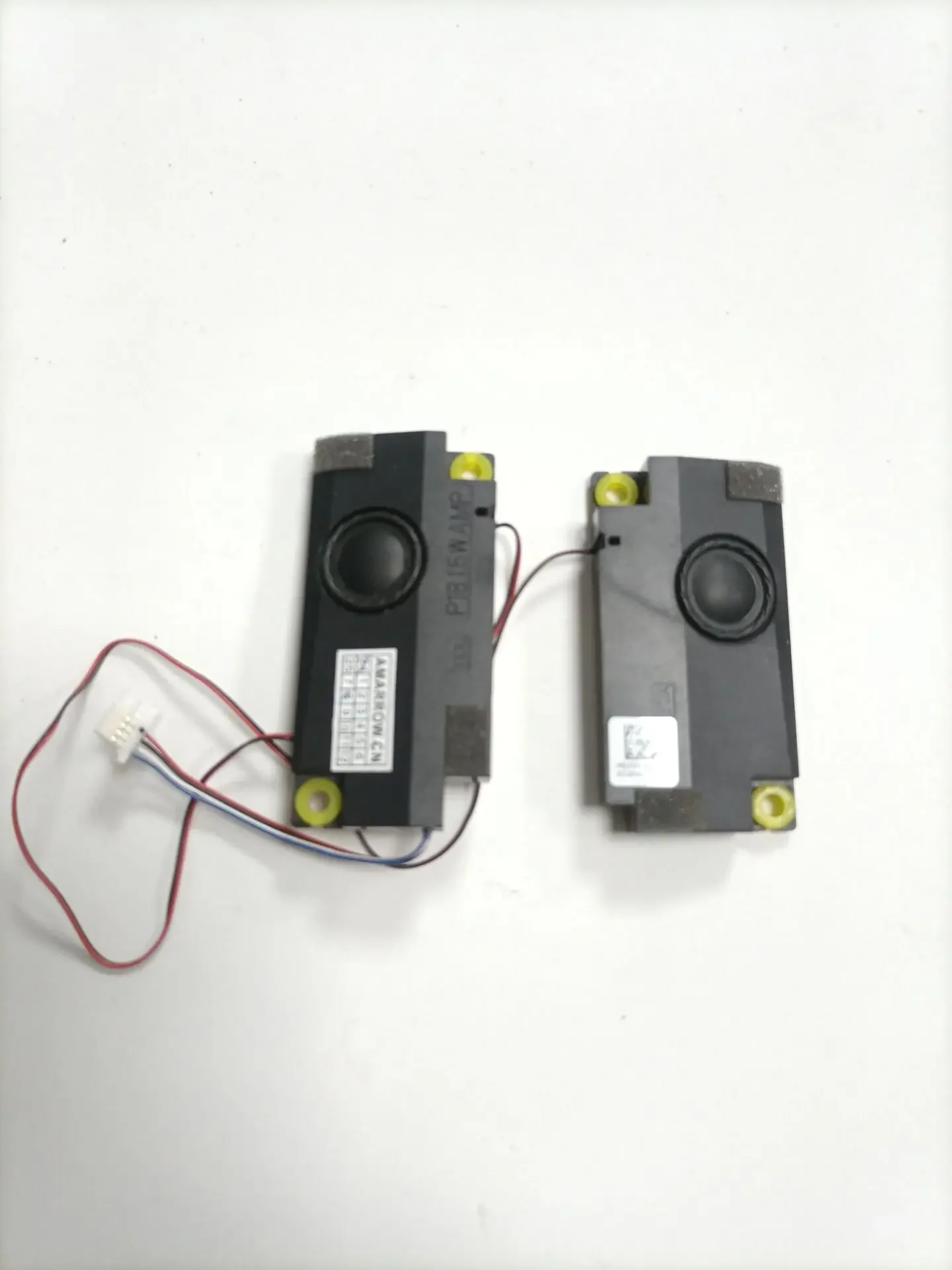 New original Laptop Speaker for ASUS Fearless Pro16 Pro 16 Built-in speaker Left and right HQ20331300000
New original Laptop Speaker for ASUS Fearless Pro16 Pro 16 Built-in speaker Left and right HQ20331300000