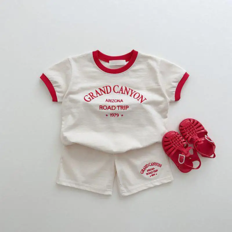 Summer New Children Short Sleeve Casual Set Boys Girls Versatile Letter T Shirts + Shorts 2pcs Suit Kids Cotton Sports Outfits
Summer New Children Short Sleeve Casual Set Boys Girls Versatile Letter T Shirts + Shorts 2pcs Suit Kids Cotton Sports Outfits