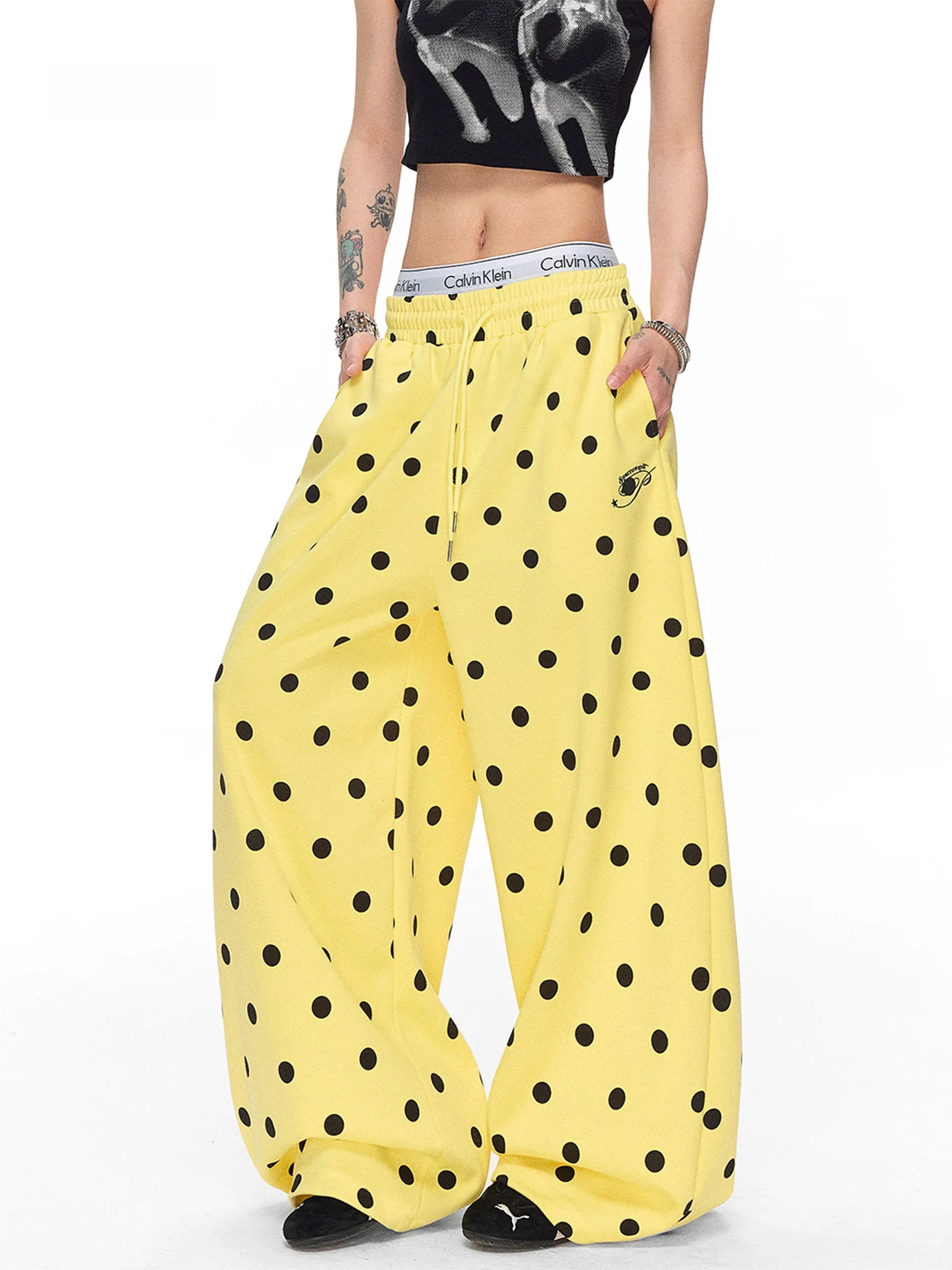 Dopamine Yellow Polka Dot Print Sweatpants Loose Casual Style Women's Men's Summer Cleanfit Drapey Long Pants Streetwear
Dopamine Yellow Polka Dot Print Sweatpants Loose Casual Style Women's Men's Summer Cleanfit Drapey Long Pants Streetwear
