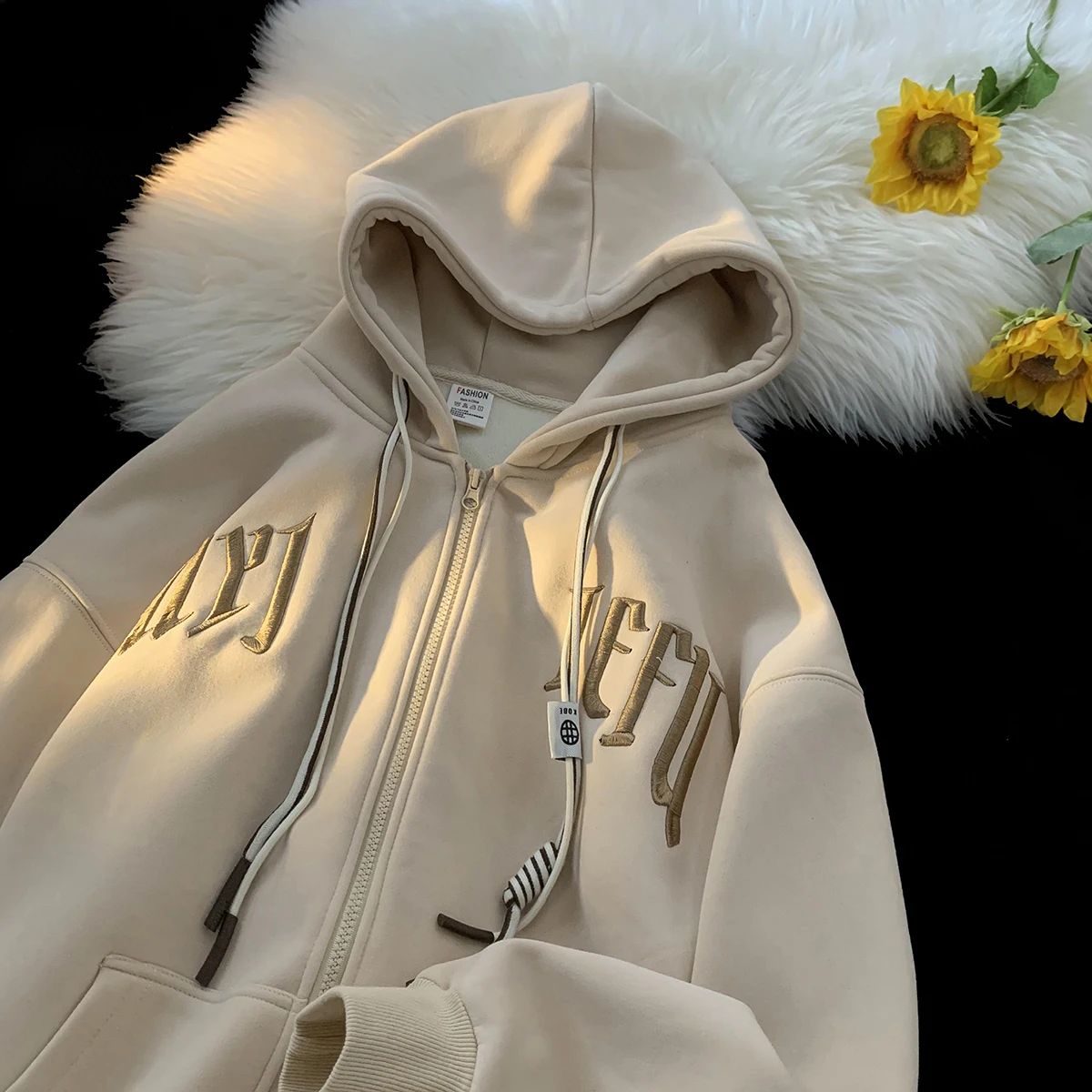 Мужской кардиган-свитшот American Sle Heavyweight Open с вышивкой в стиле ретро, модный дизайн, весна-осень
Мужской кардиган-свитшот American Sle Heavyweight Open с вышивкой в стиле ретро, модный дизайн, весна-осень