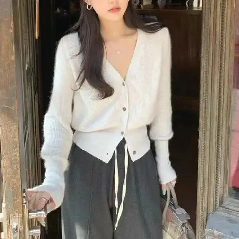 Pink Knitted Sweater Cardigan Women Single Breasted V Neck Sweaters Woman Autumn Winter Solid Color Soft Cardigans Ladies
Pink Knitted Sweater Cardigan Women Single Breasted V Neck Sweaters Woman Autumn Winter Solid Color Soft Cardigans Ladies
