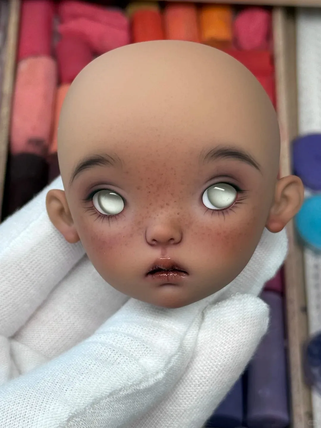 1/6 BJD Doll Shop Tan Skin Detailed Makeup Landoudou Blue Beansbeans Resin Toy Model Head Accessories
1/6 BJD Doll Shop Tan Skin Detailed Makeup Landoudou Blue Beansbeans Resin Toy Model Head Accessories