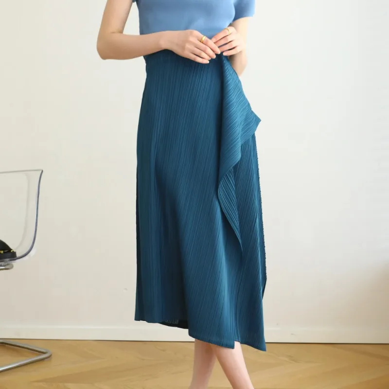 Miyake New Spring/Summer Women's Half Skirt with Irregular Splitting Design, Split Half Skirt, Korean Fashion Skirt
Miyake New Spring/Summer Women's Half Skirt with Irregular Splitting Design, Split Half Skirt, Korean Fashion Skirt