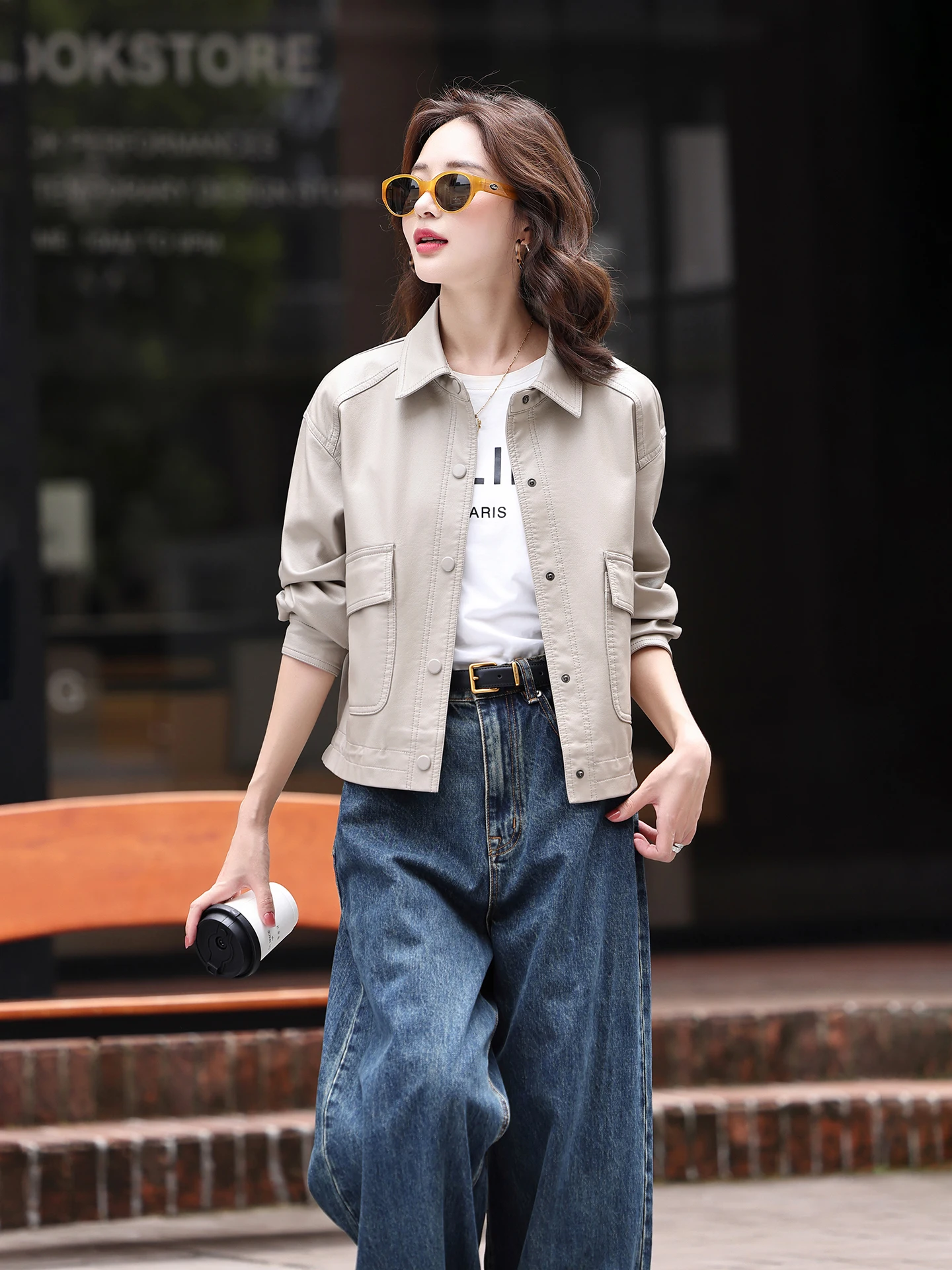 Faionable ort Genuine Leather Jaet Women's Korean Sle Spring Autumn New Sle eepskin Loose Slimming Sli Coat
Faionable ort Genuine Leather Jaet Women's Korean Sle Spring Autumn New Sle eepskin Loose Slimming Sli Coat